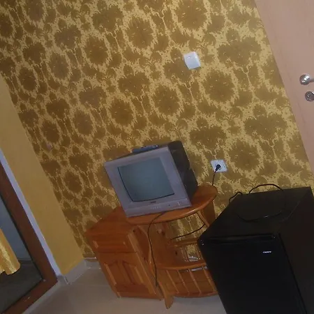 Denitza بيت ضيافة